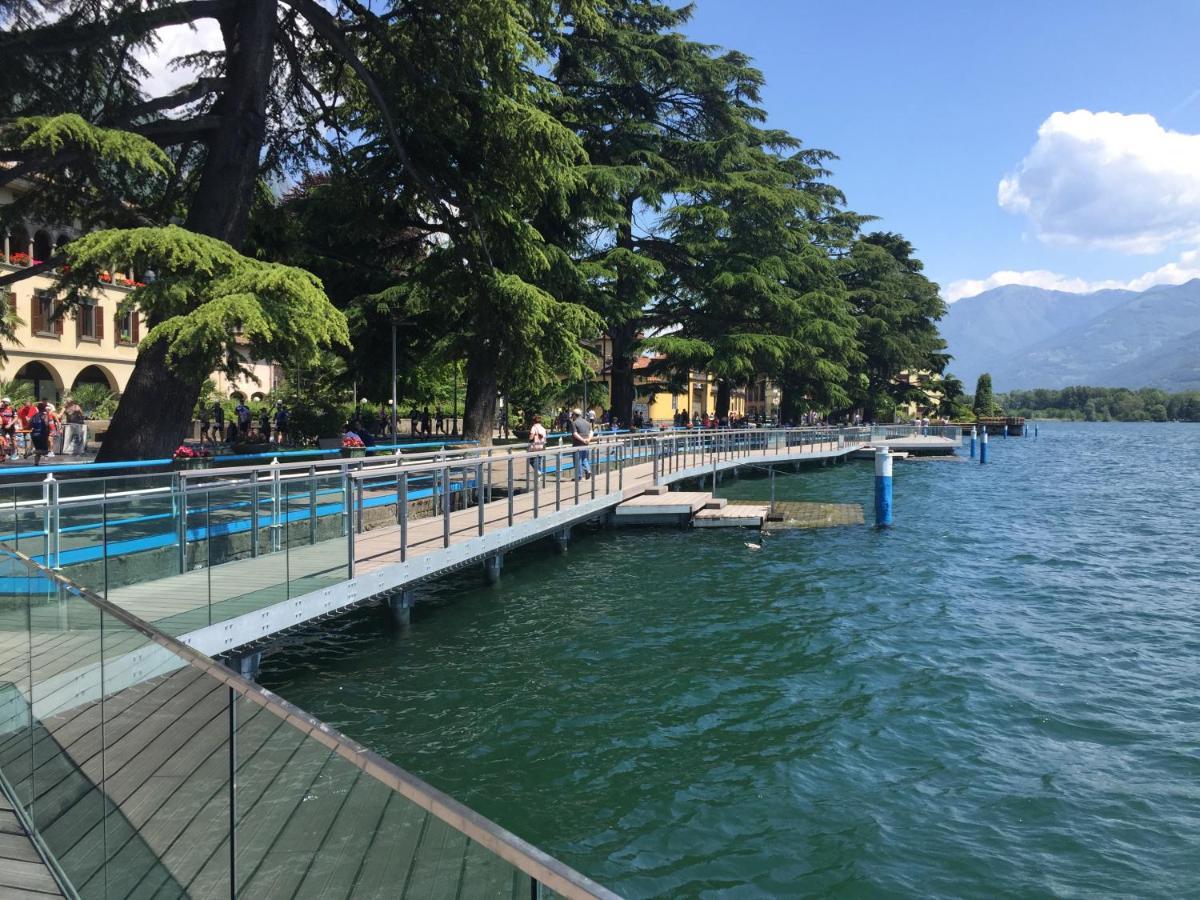 Blue Lake Lovere Esterno foto